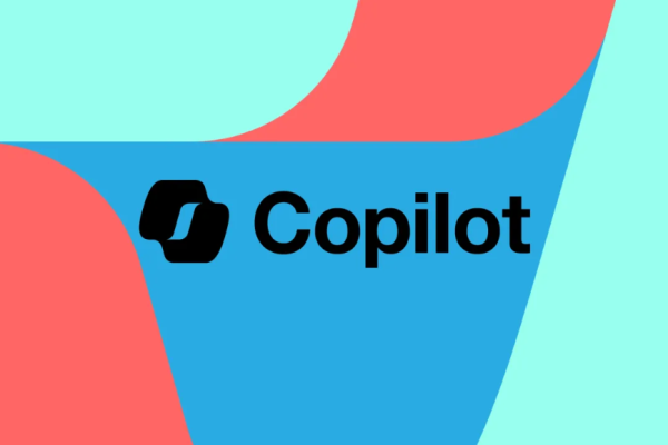 Microsoft 365 Copilot sắp gộp Copilot Sales, Service và Finance vào tháng 10